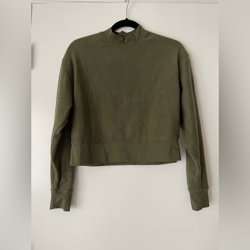 Abound Olive Cropped Sweatshirt